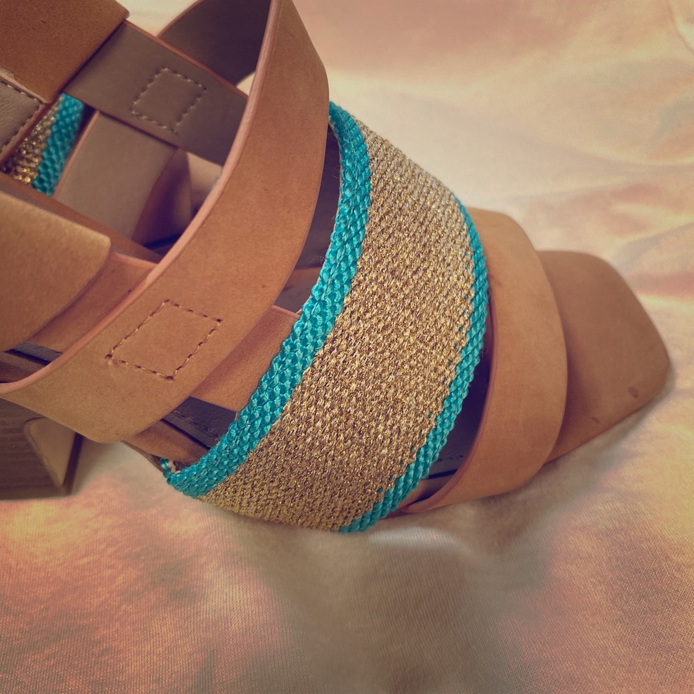 Donald J Pliner sandals